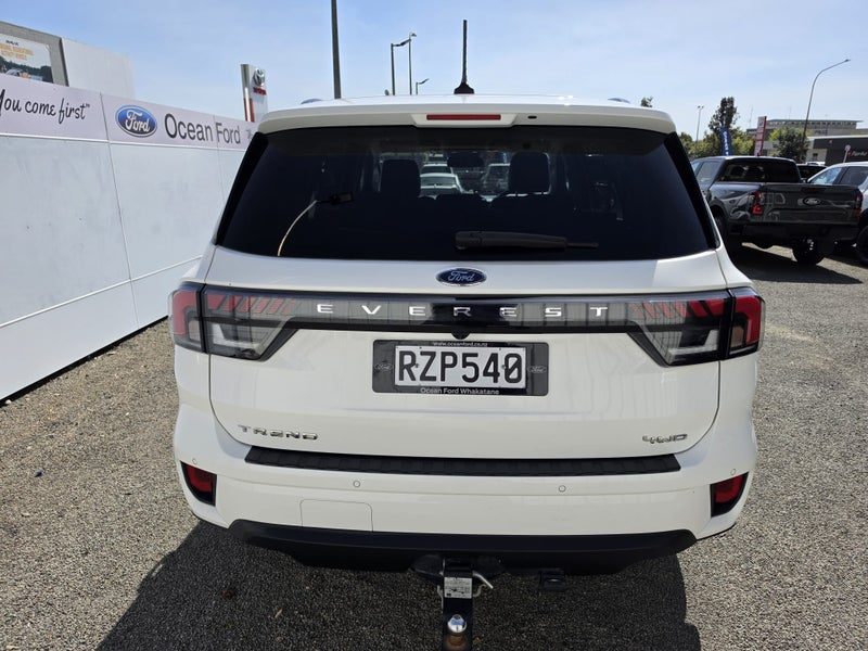 2022 Ford Everest Trend 2.0D/4WD/10At, photo 2