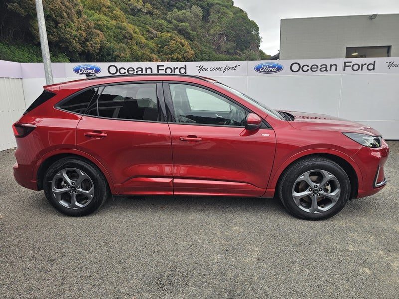 2024 Ford Escape ST-Line X AWD FHEV, photo 2