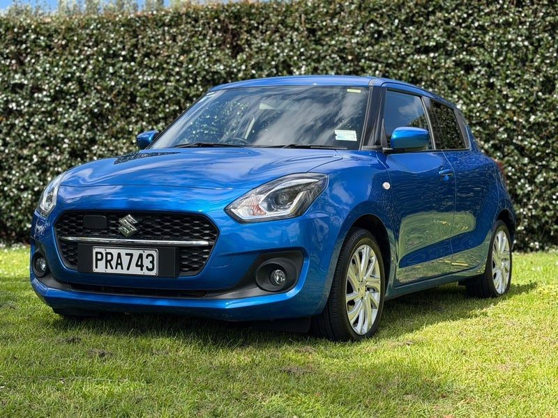 2022 Suzuki Swift Glx Hybrid, photo 3