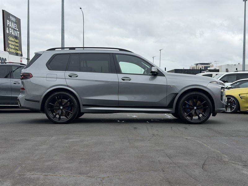 2025 BMW X7 xDrive 40d M Sport Pro [NZ NEW], photo 2