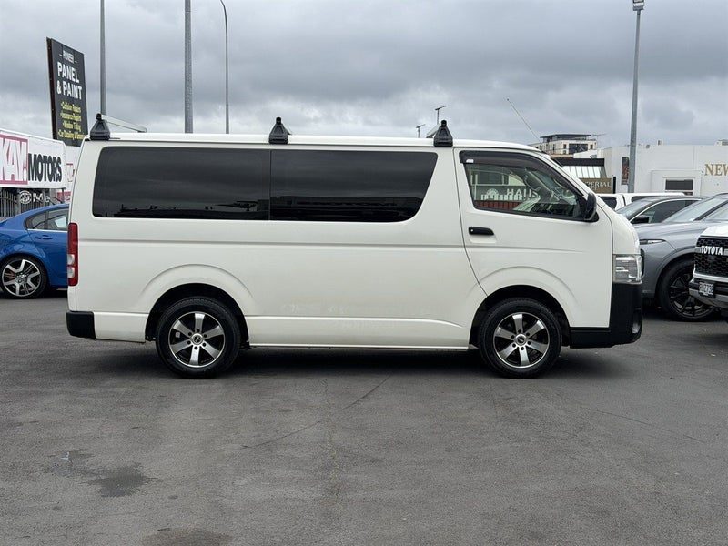 2014 Toyota Hiace REGIUS ACE 3.0DT/AT, photo 2