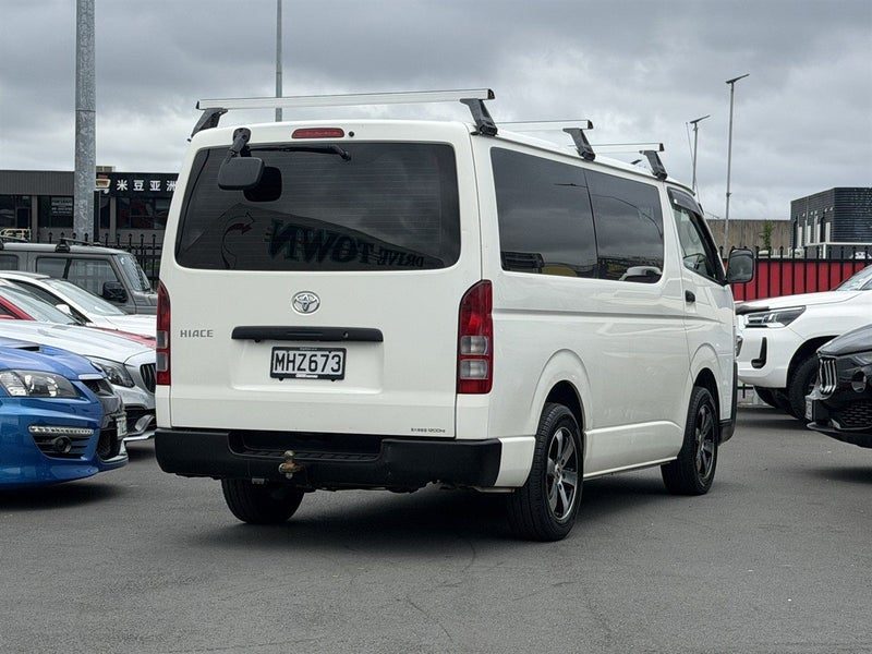 2014 Toyota Hiace REGIUS ACE 3.0DT/AT, photo 3
