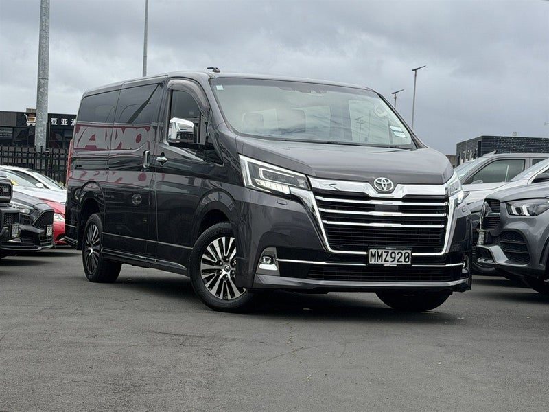 2019 Toyota Granvia 9 Seats 2.8DT/6AT [NZ NEW]