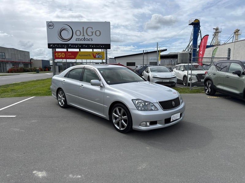 2005 Toyota Crown Athlete 3.5 V6 Low KMs