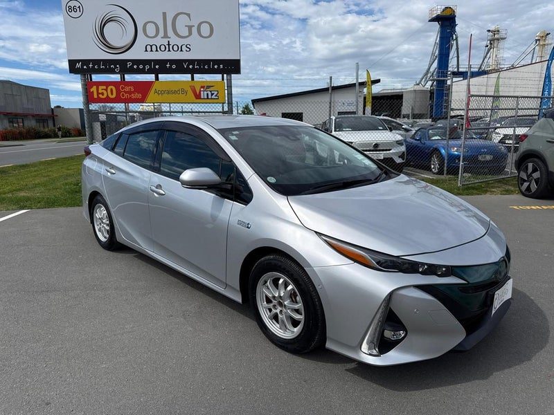 2019 Toyota Prius 1.8 A PHV 5seats, photo 2