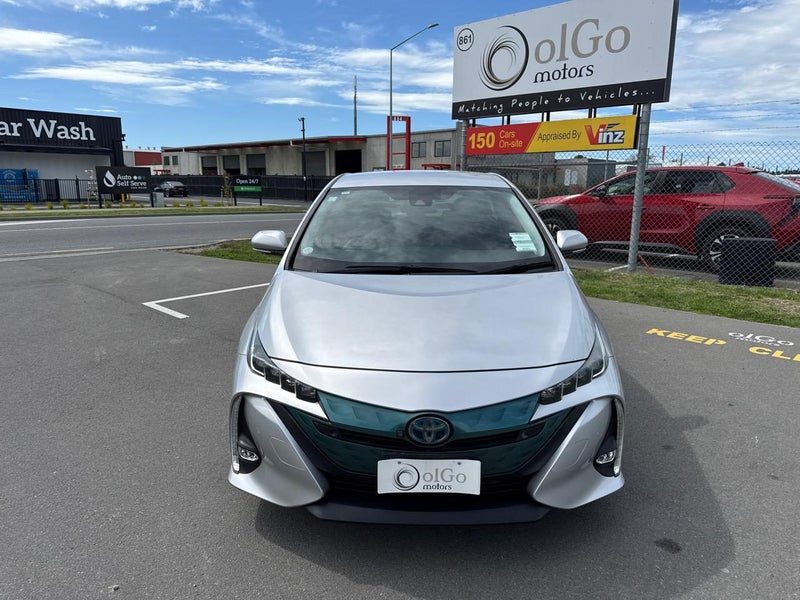 2019 Toyota Prius 1.8 A PHV 5seats, photo 3
