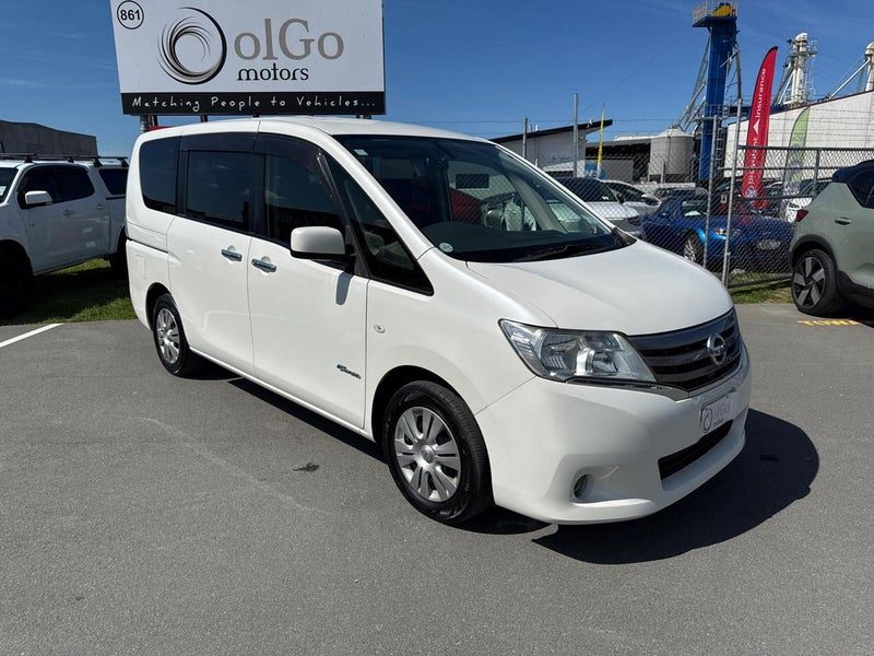 2013 Nissan Serena 20X S-Hybrid Low KMs, photo 2