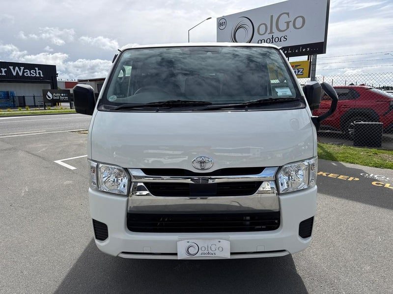 2020 Toyota Hiace 2.0 DX GL Pkg 6seats 5-door, photo 3