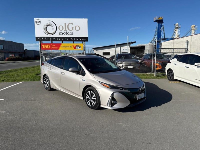 2018 Toyota Prius 1.8 S PHV Safety