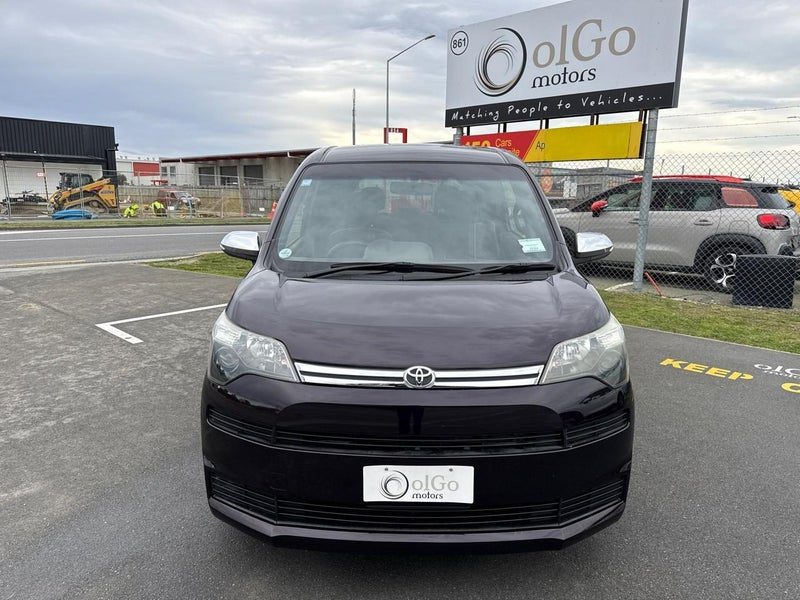 2015 Toyota Spade 1.5 F Low KMs R/Camera, photo 3