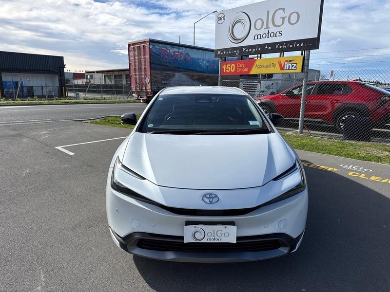 2023 Toyota Prius 1.8 U Low KMs New Shape, photo 3