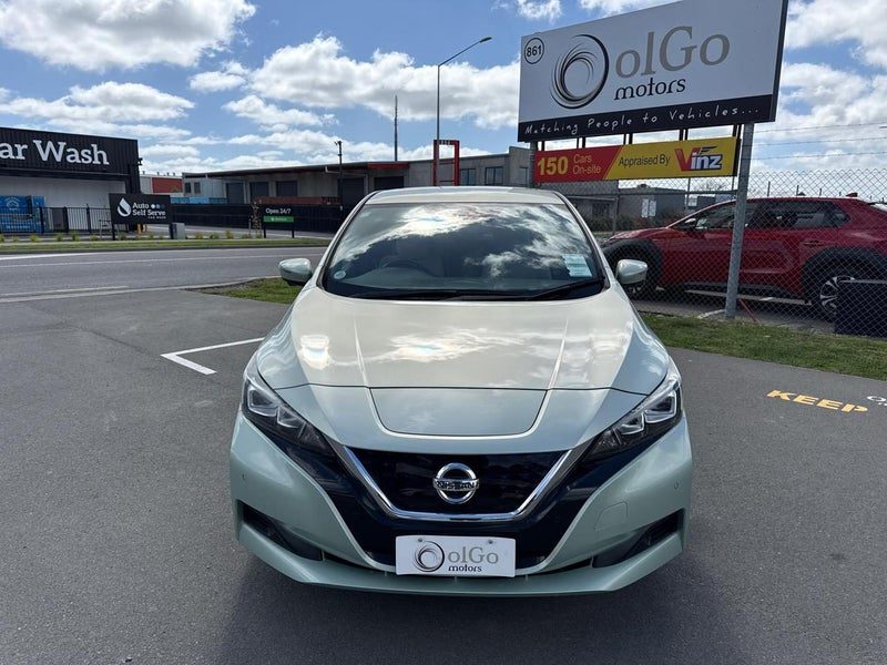 2018 Nissan Leaf 40X SOH80.4% 360-camera, photo 3
