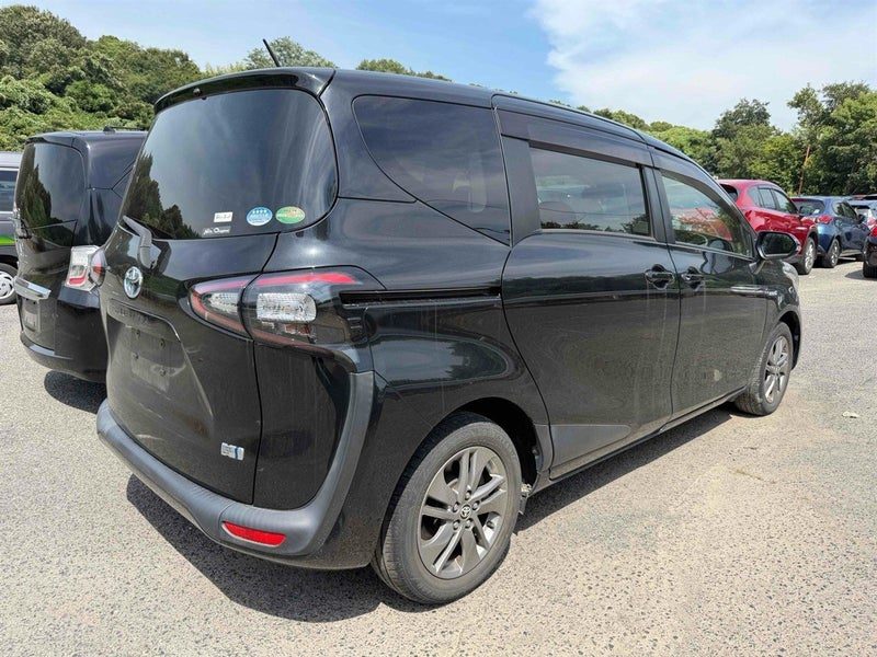 2015 Toyota Sienta 1.5 G Hybrid 7seats, photo 2
