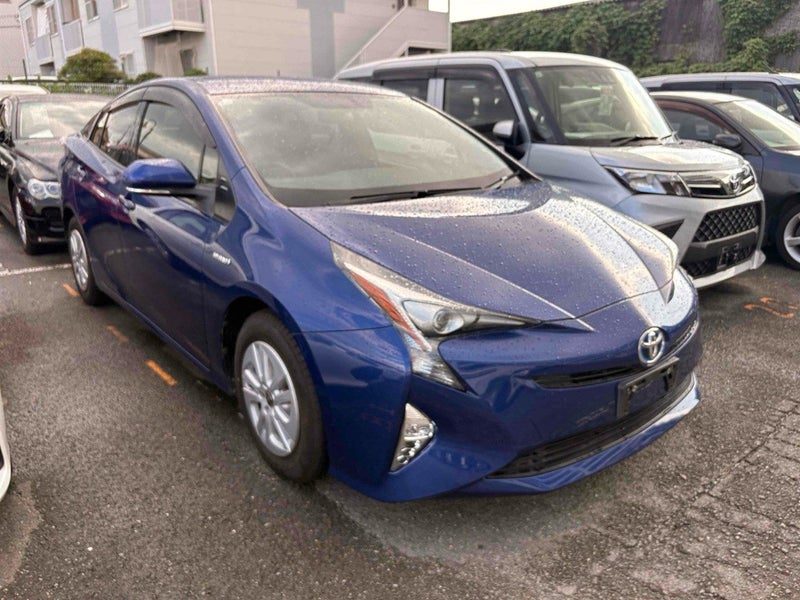 2017 Toyota Prius 1.8 S Ultra Low KMs New Shape