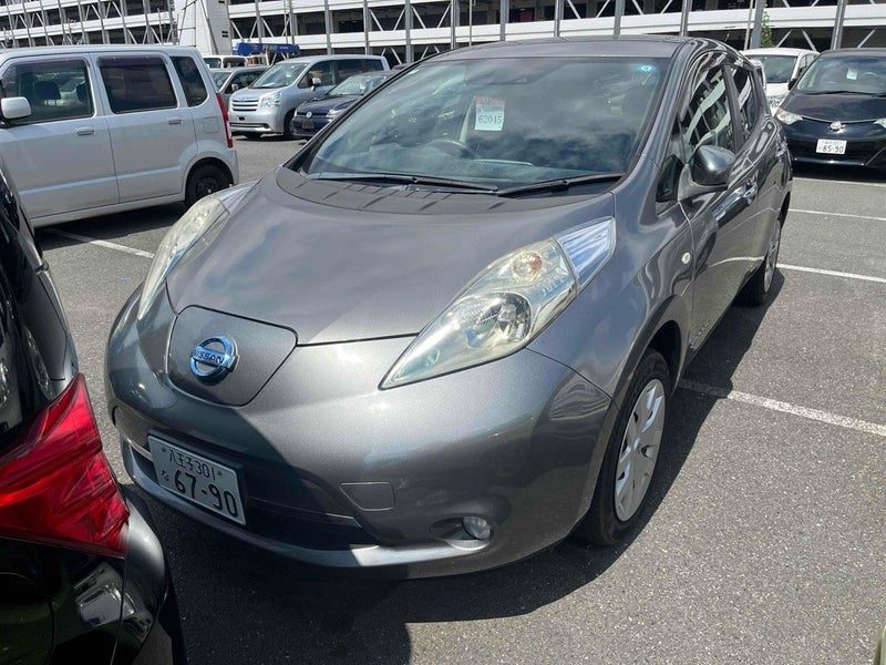 2016 Nissan Leaf 30X Low KMs 70%SOH, photo 2