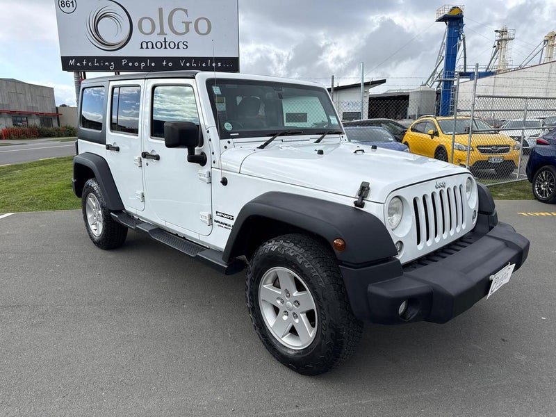 2015 Jeep Wrangler 3.6 4WD Unlimited 5d, photo 2