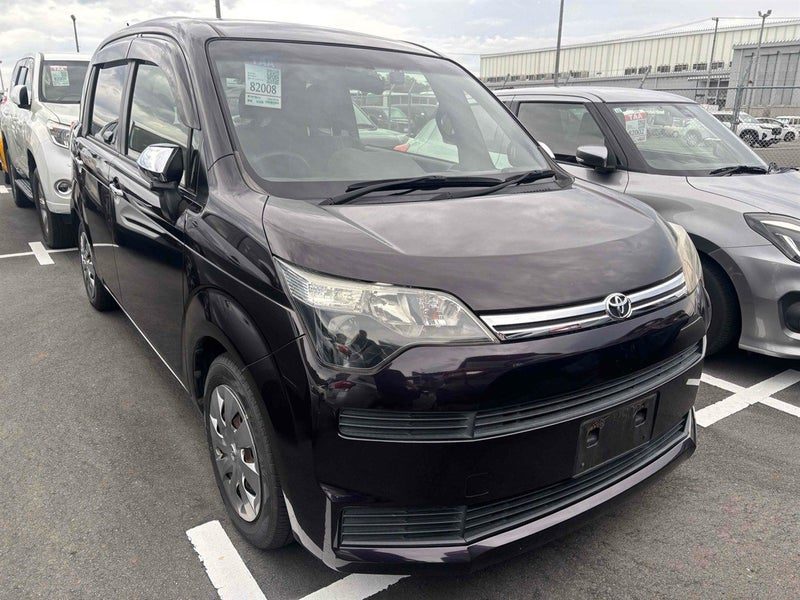 2015 Toyota Spade 1.5 F Low KMs