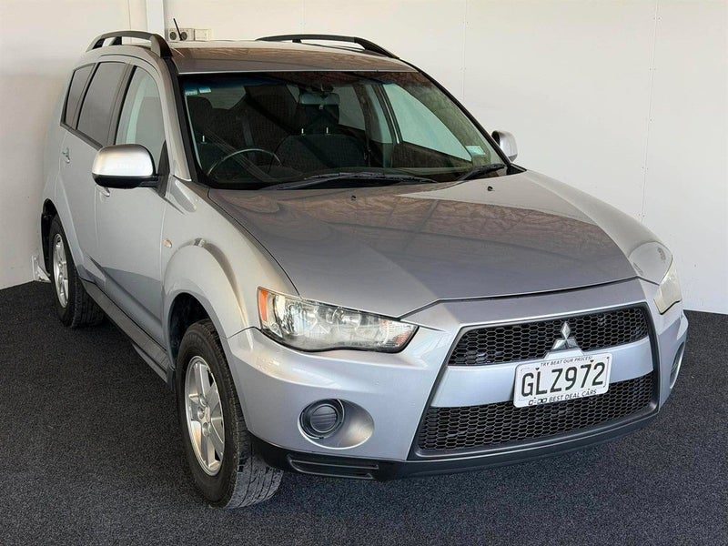 2012 Mitsubishi Outlander 2.4P LS