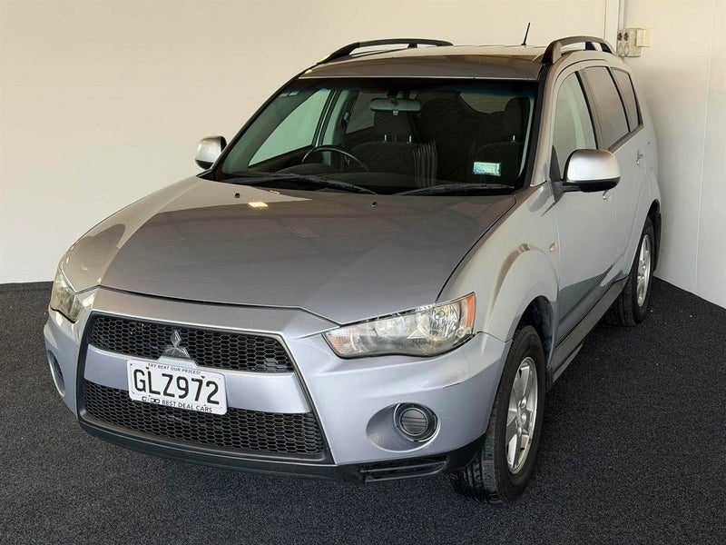 2012 Mitsubishi Outlander 2.4P LS, photo 3