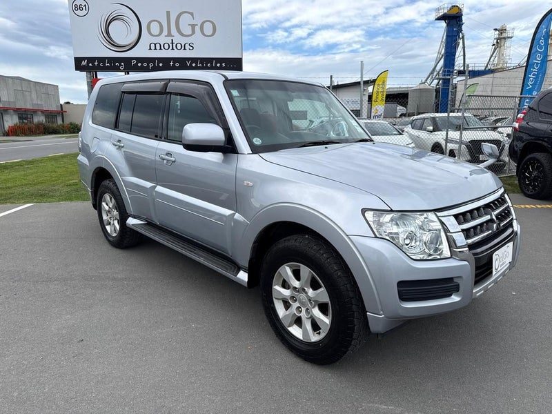 2015 Mitsubishi Pajero 3.2 TD GR 4WD 7seats, photo 2
