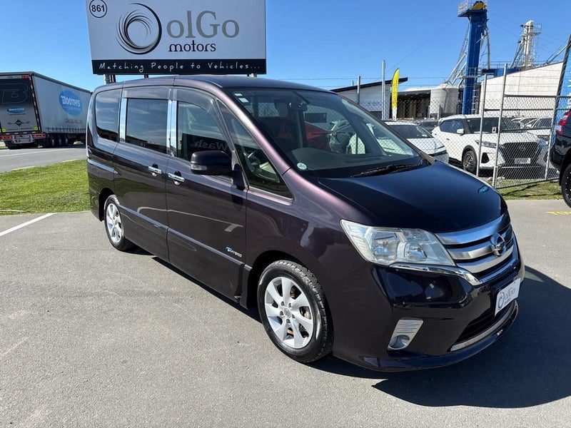 2012 Nissan Serena 2.0 Low KMs Hybrid Highway Star, photo 2