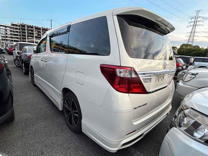 2012 Toyota Alphard 350S 7seats Mag Wheels, photo 2