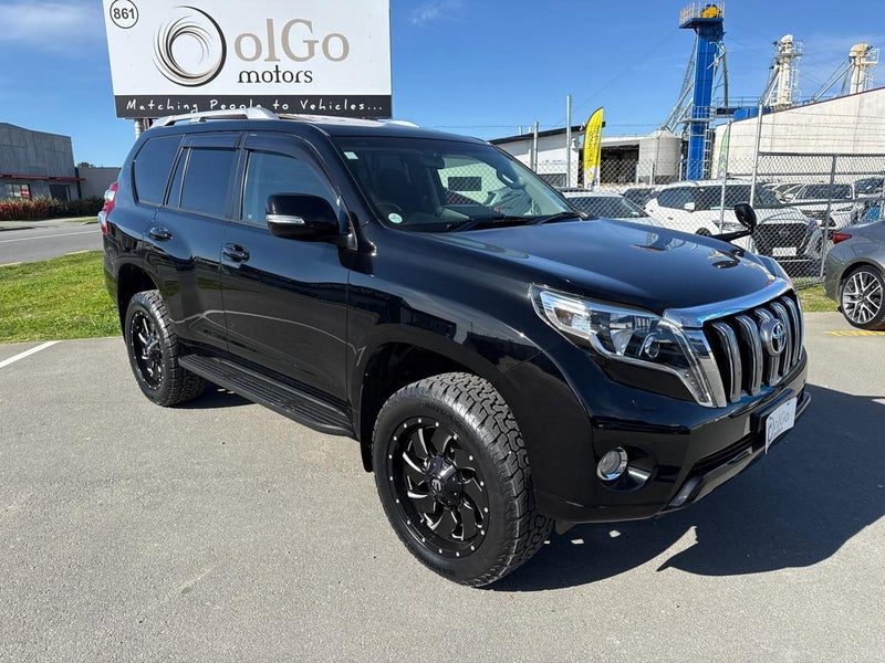 2016 Toyota Land Cruiser Prado TX, photo 2