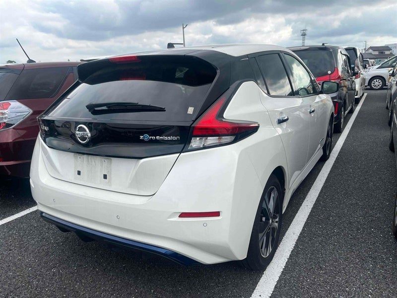2017 Nissan Leaf 40X 88.6SOH Pro Pilot Low KMs, photo 2