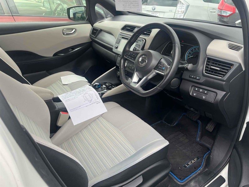 2017 Nissan Leaf 40X 88.6SOH Pro Pilot Low KMs, photo 3