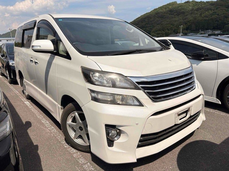 2013 Toyota Vellfire 2.4Z 4WD Golden Eyes