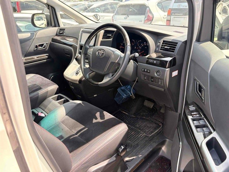 2013 Toyota Vellfire 2.4Z 4WD Golden Eyes, photo 3