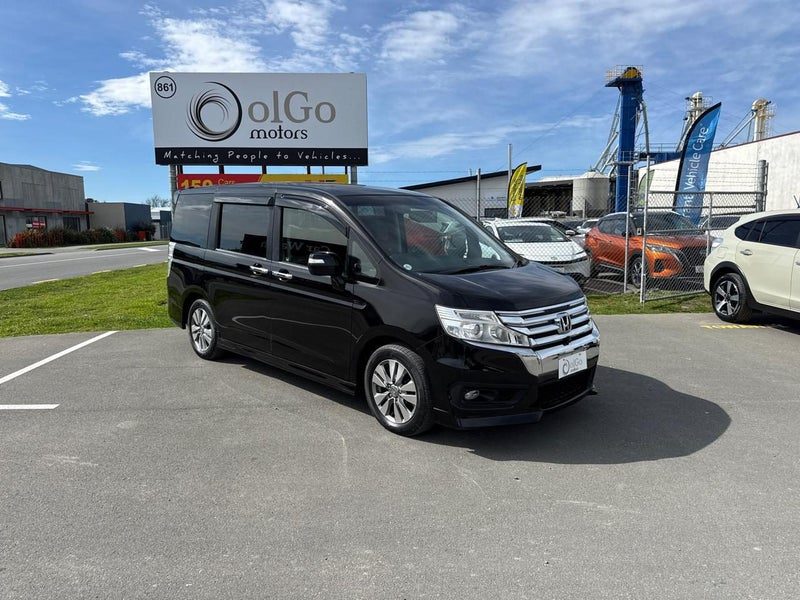 2012 Honda Step Wagon 2.0 Z Spada 7seats Facelift