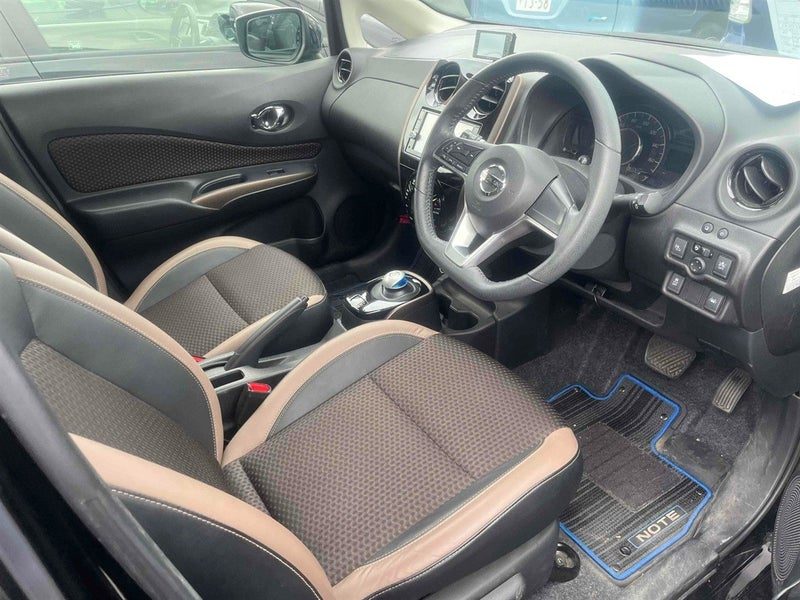 2017 Nissan Note e-Power Medalist Low KMs, photo 3