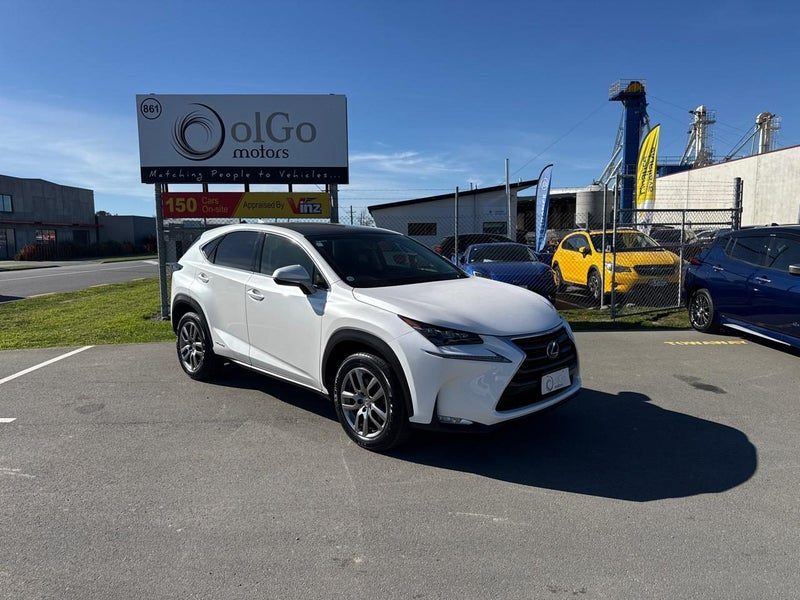 2014 Lexus NX 300h 2.5 i Pkg Hybrid 9SRS Sunroof