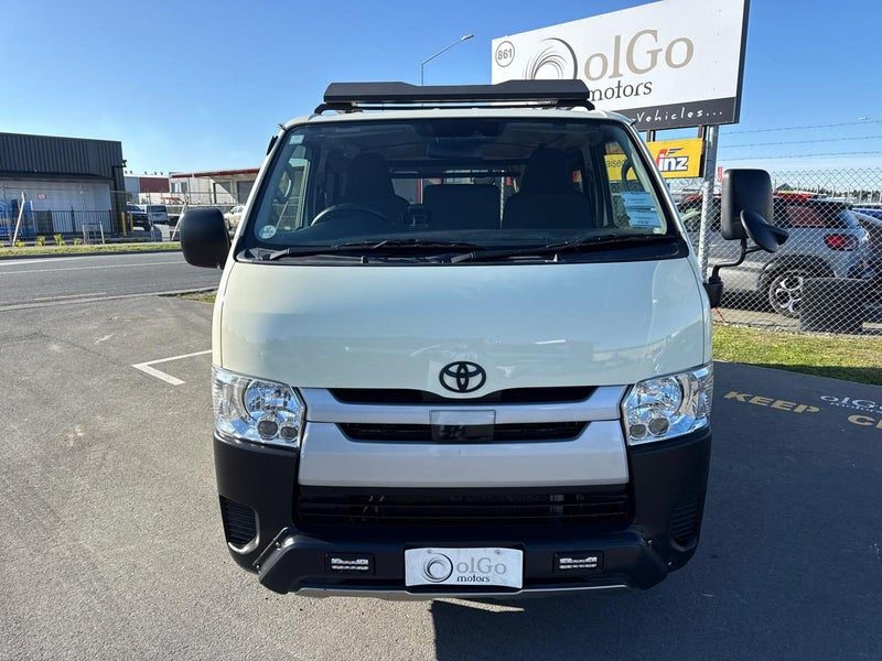 2018 Toyota Hiace 2.8 DX 4WD Diesel Roof Rack, photo 3
