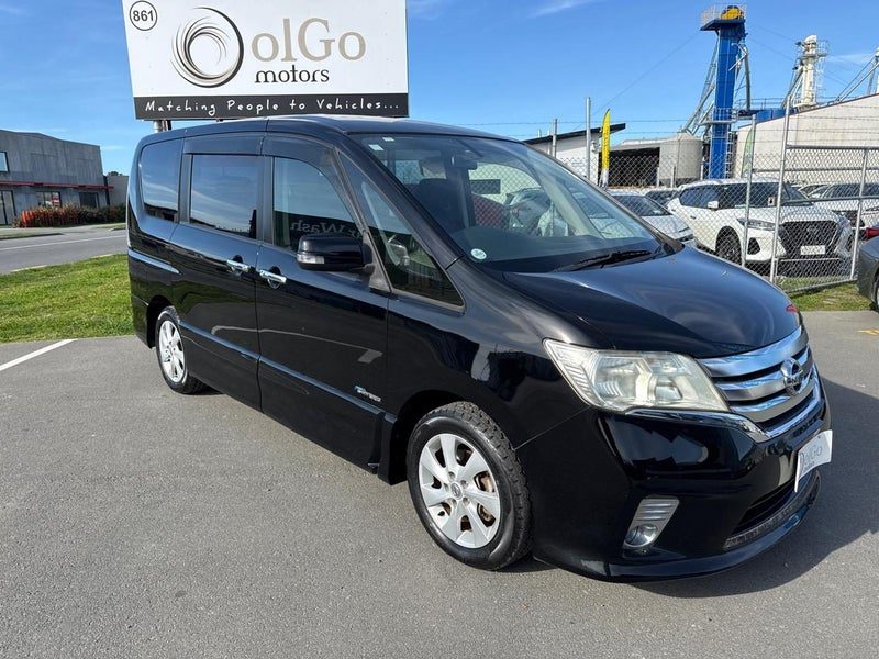 2013 Nissan Serena 2.0 Low KMs Hybrid Highway Star, photo 2