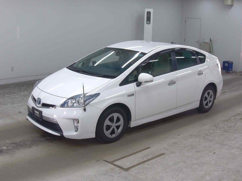 2012 Toyota Prius 1.8 S PHV, photo 3