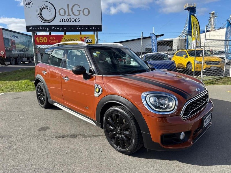 2017 MINI Cooper S E Crossover ALL4 1.5 PHEV, photo 2