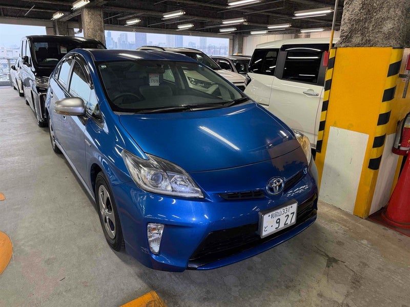 2013 Toyota Prius 1.8 S Low KMs My Coorde Trim, photo 2