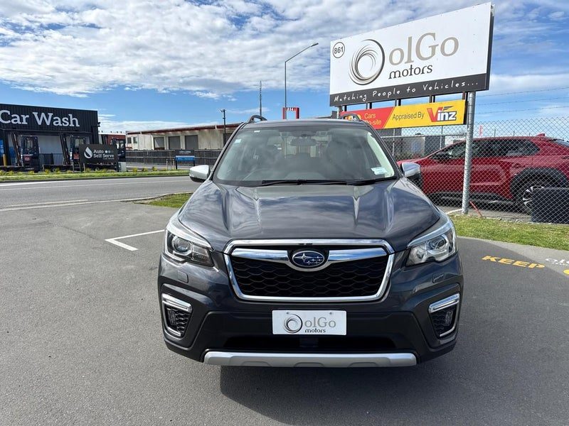 2018 Subaru Forester Hybrid, photo 3