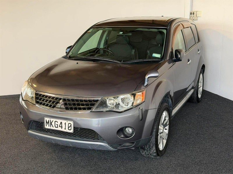 2008 Mitsubishi Outlander 7 SEATER 4WD, photo 3