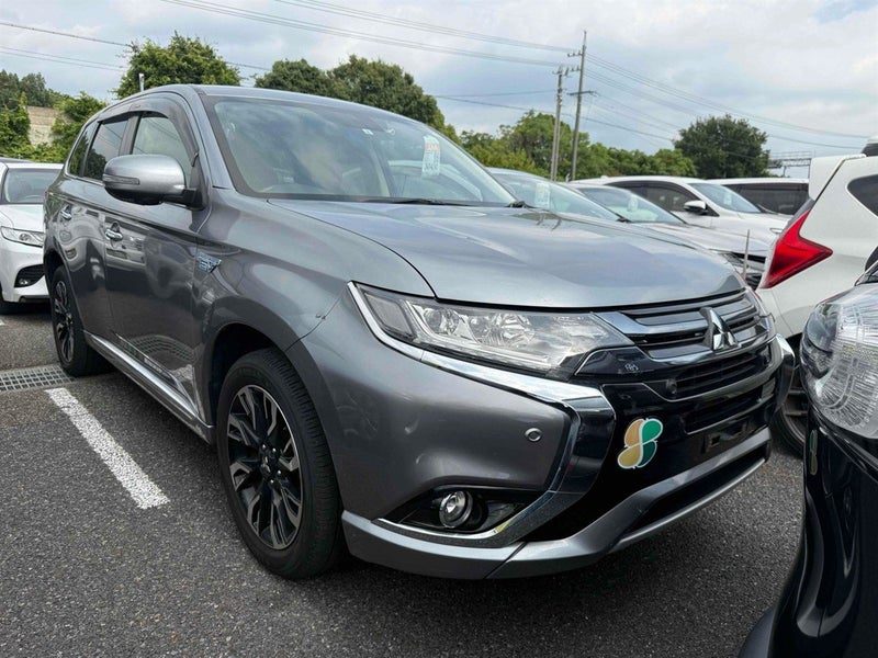 2015 Mitsubishi Outlander G 5 Seater
