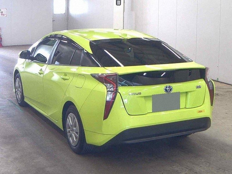 2016 Toyota Prius 1.8 E Low KMs New Shape, photo 3