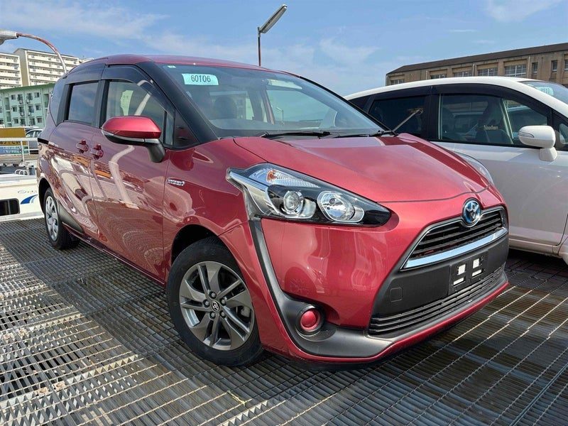 2015 Toyota Sienta 1.5 X Low KMs Hybrid New Shape