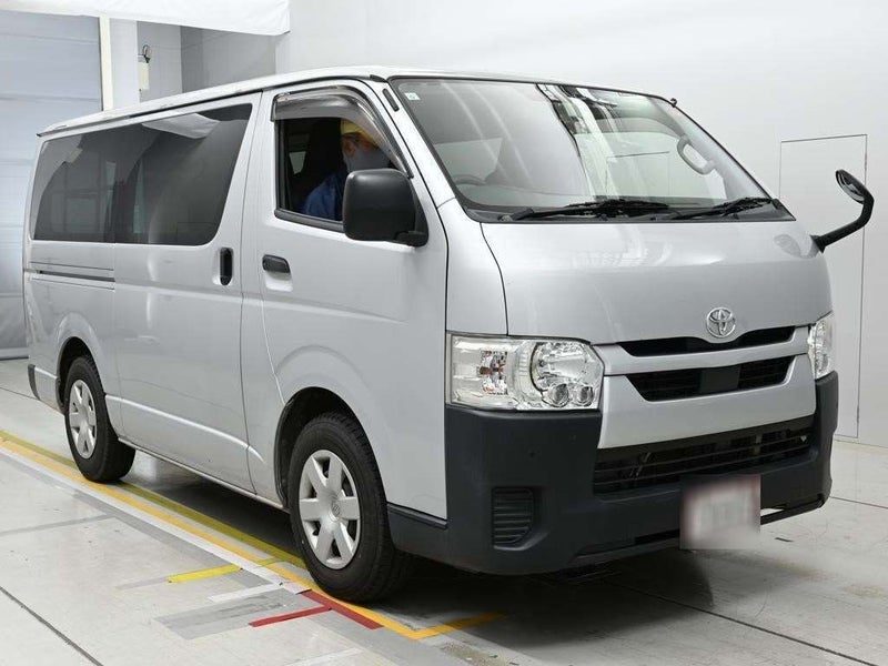 2021 Toyota Hiace 2.8 DX Diesel Regius R/Camera, photo 2