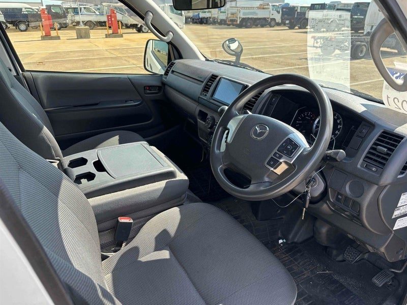 2021 Toyota Hiace 2.0 DX Mazda Bongo Brawny, photo 3