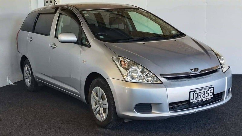 2004 Toyota Wish