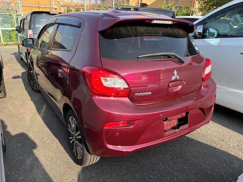 2016 Mitsubishi Mirage G, photo 2