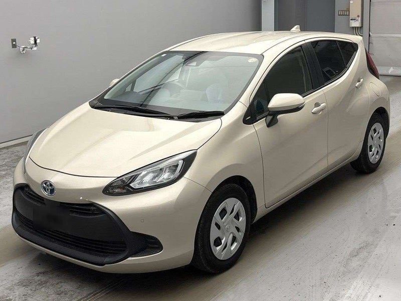 2022 Toyota Aqua X Hybrid New Shape Push Start, photo 2