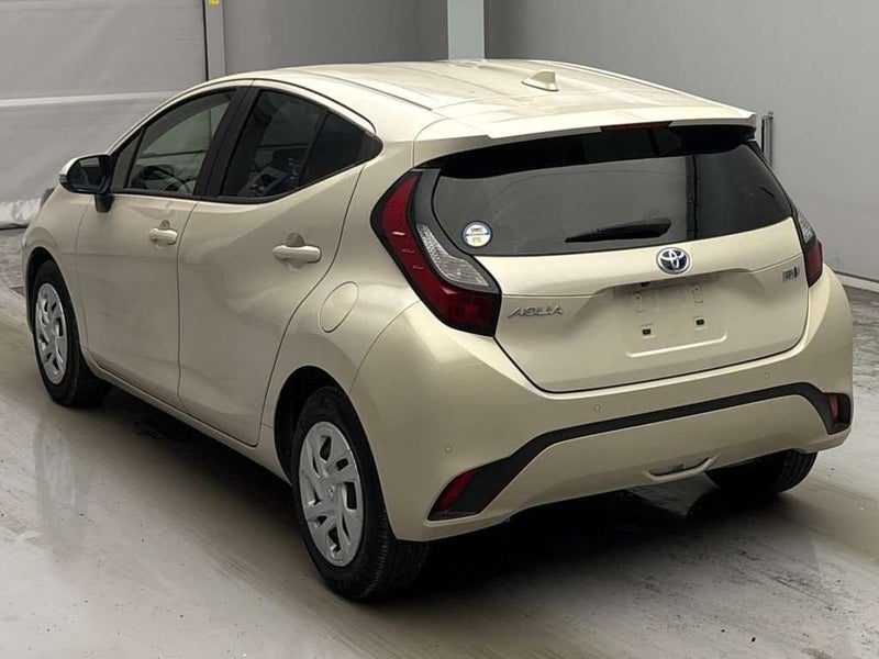 2022 Toyota Aqua X Hybrid New Shape Push Start, photo 3